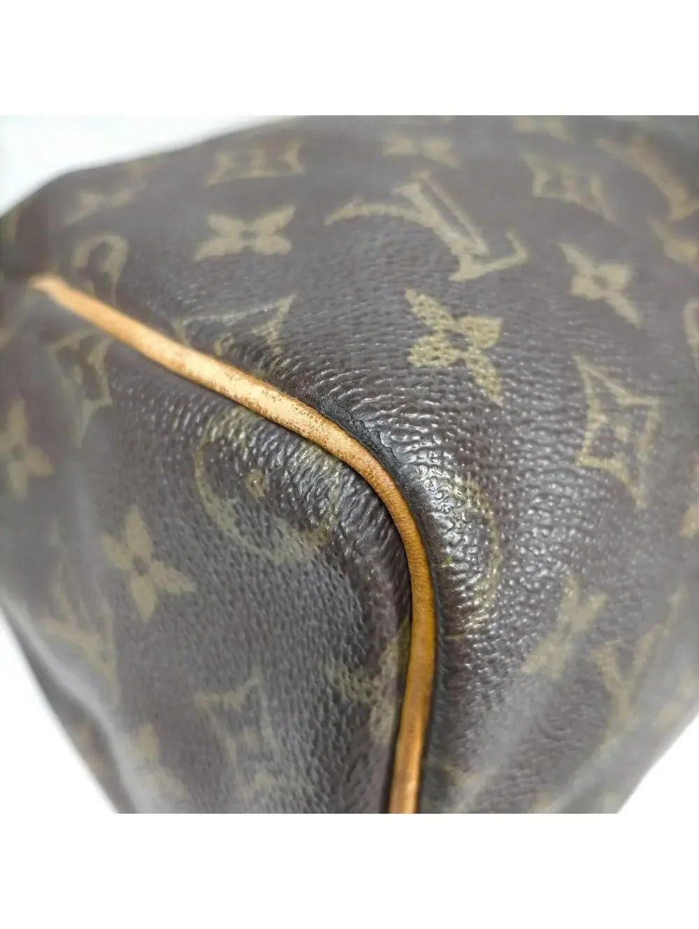 $1550 1982 Louis Vuitton Monogram Speedy 30 822